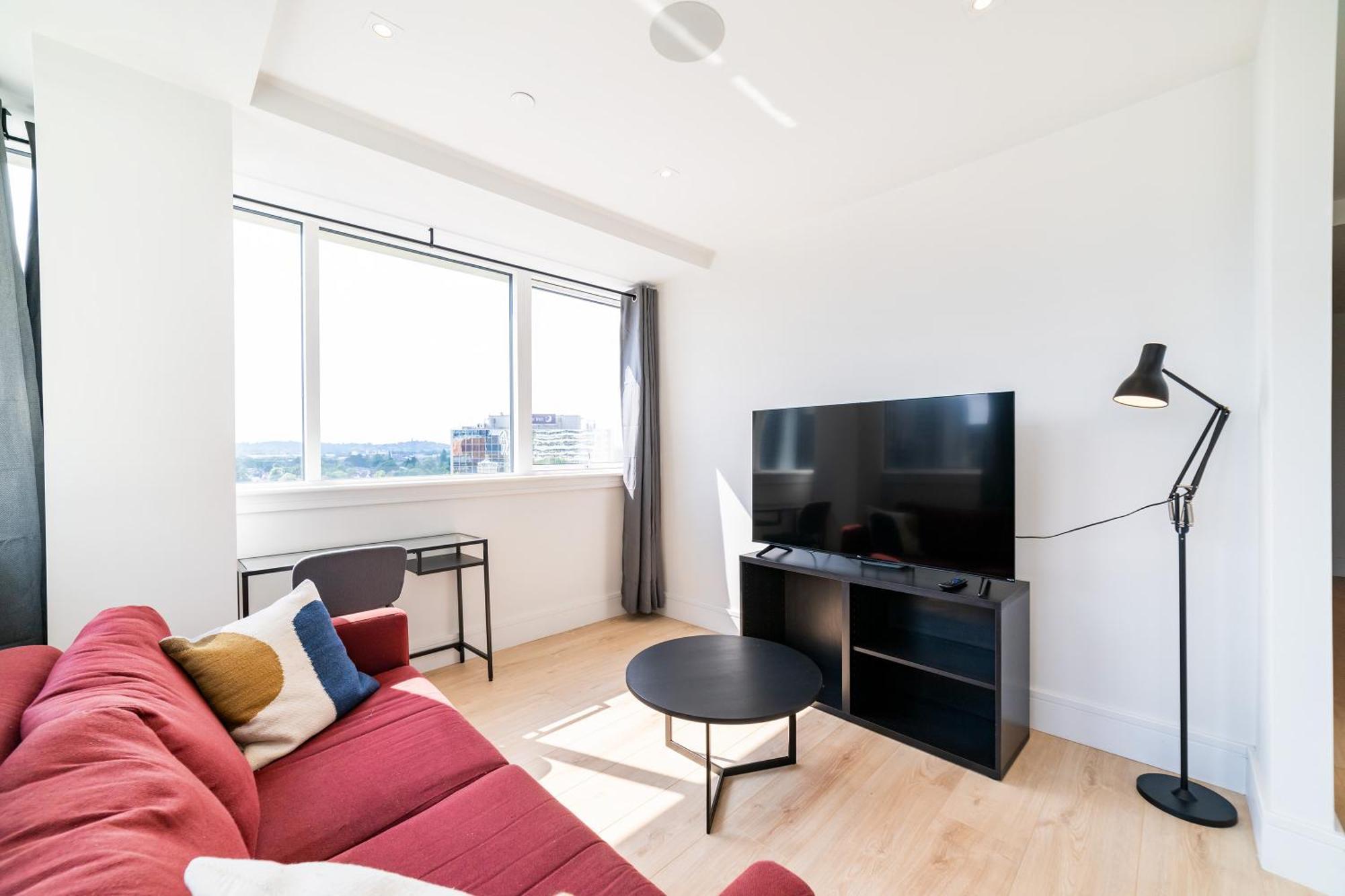 Апартаменты Stylish Retreats On Olympic Way Лондон Экстерьер фото
