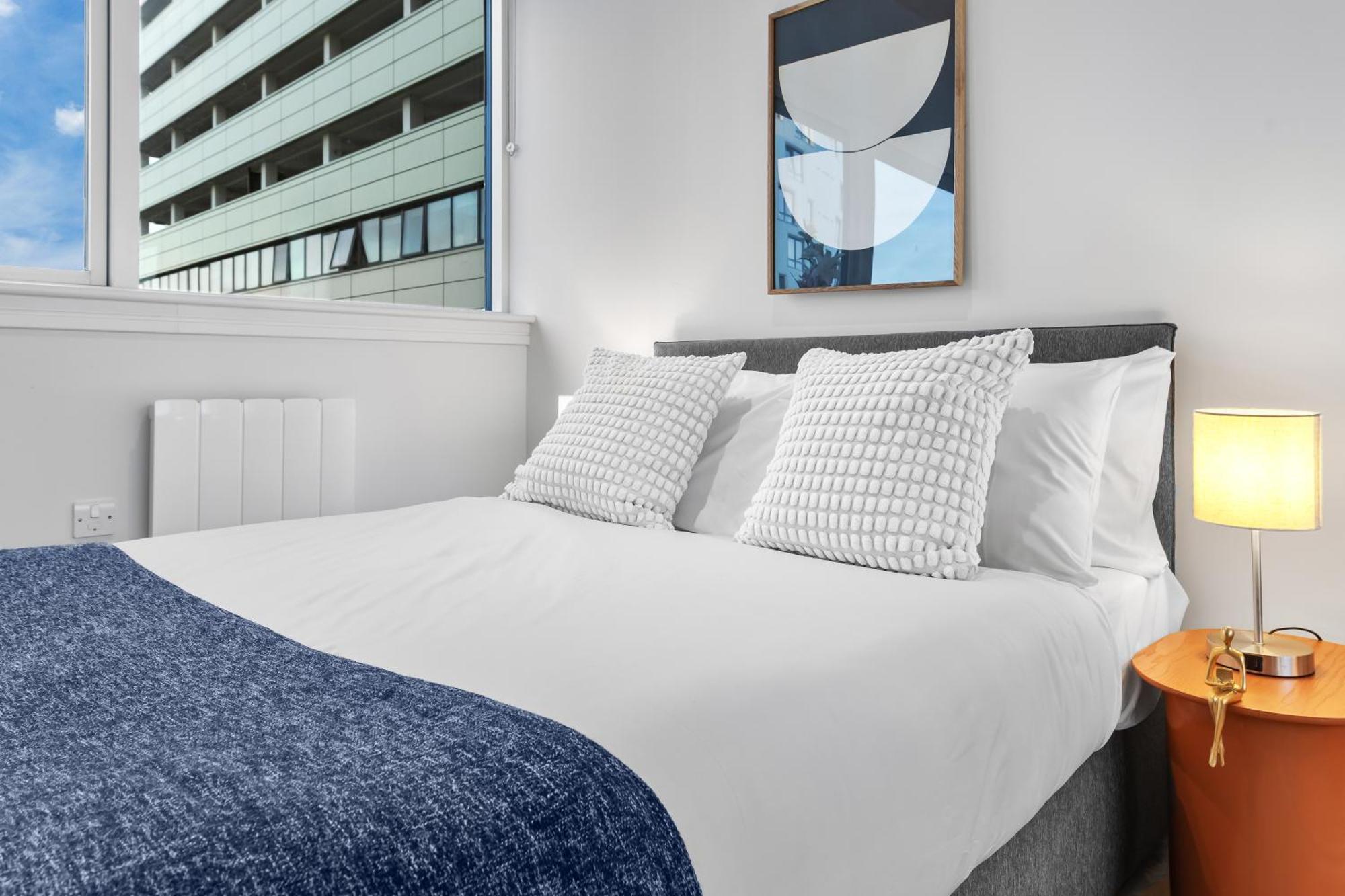 Апартаменты Stylish Retreats On Olympic Way Лондон Экстерьер фото