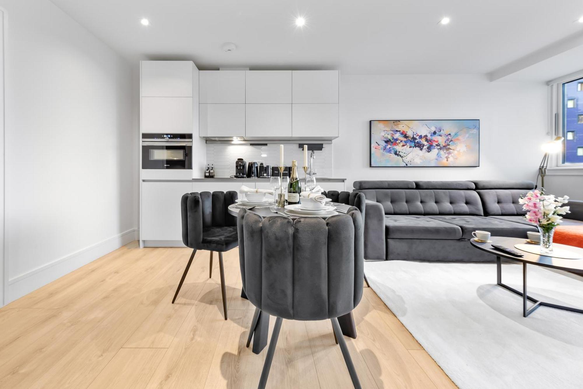 Апартаменты Stylish Retreats On Olympic Way Лондон Экстерьер фото